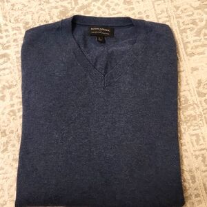 Banana Republic Sweater